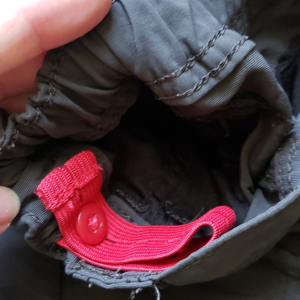 Gymboree shorts - Picture 3 of 4